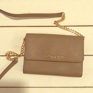 Michael Kors cross body